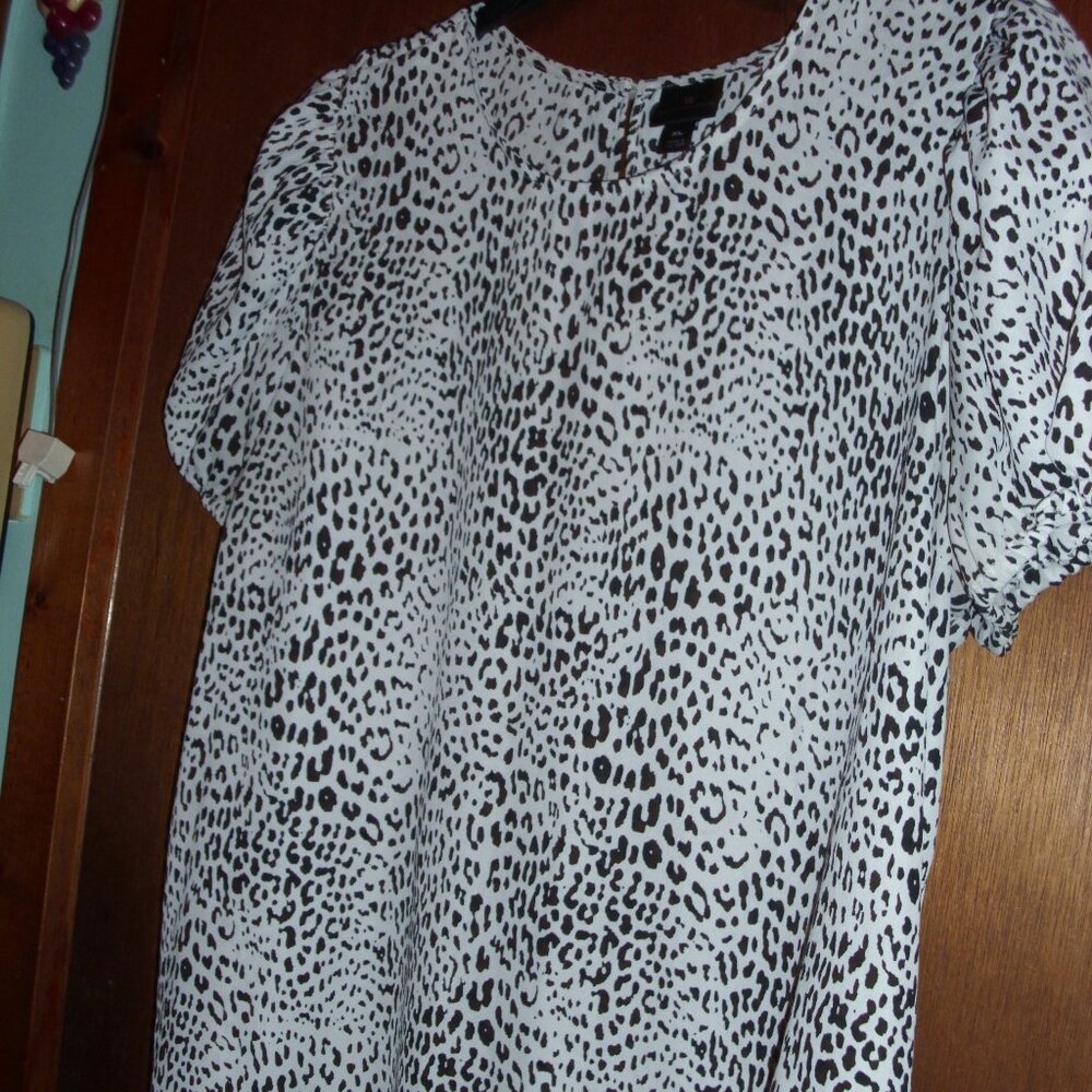 nwot worthington blouse xl animal print